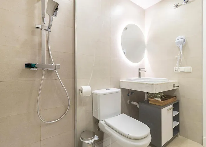 Allo Francos Iv Parking Centro 3 *