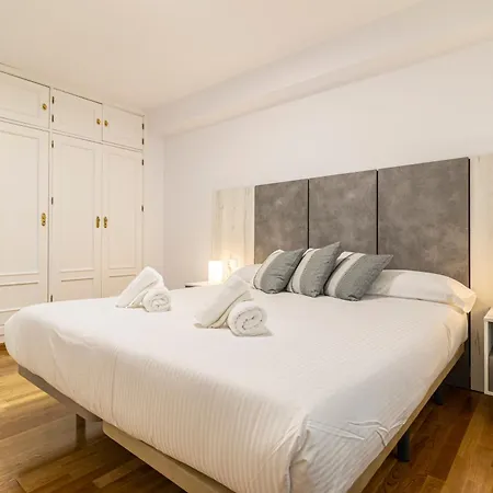 Апартаменты Allo Francos Iv Parking Centro 3 *