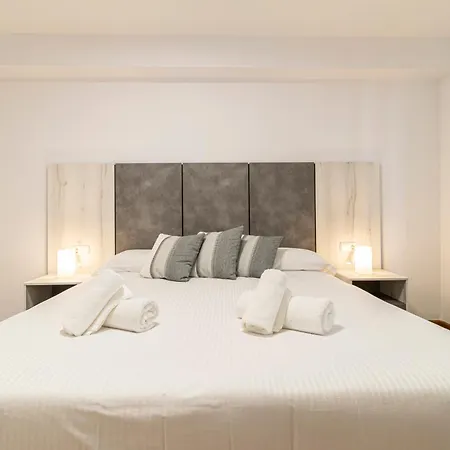 Allo Francos Iv Parking Centro 3 * Херес-де-ла-Фронтера