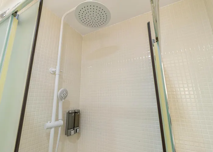 Allo Francos Iv Parking Centro 3 Lägenhet *